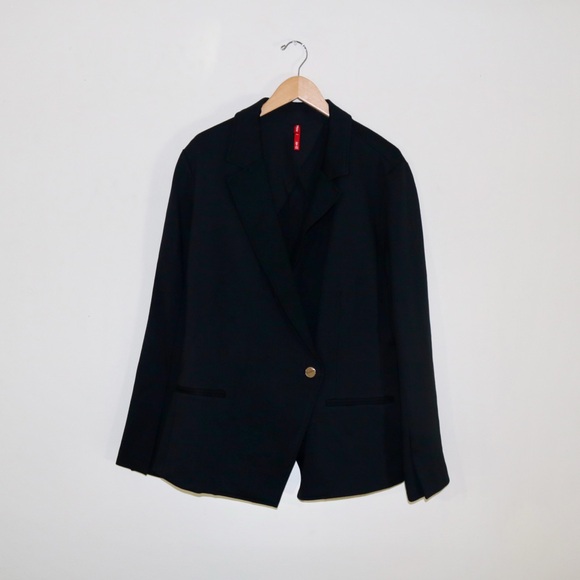 NEW! Spanx Ponte Asymmetric Tailored Blazer in Black - Picture 4 of 13